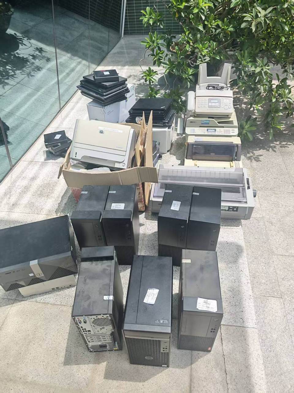 广州电子产品销毁-硬盘数据销毁服务器销毁